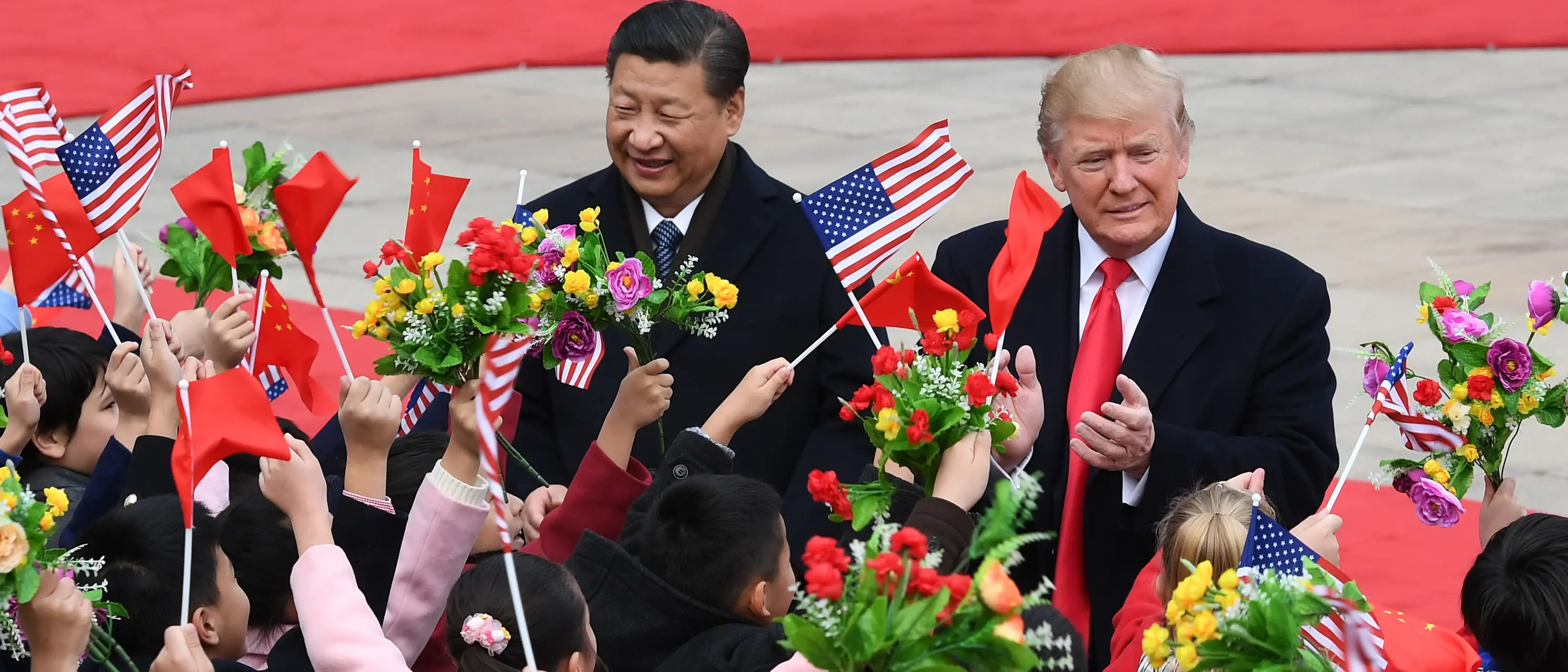 Telefonata tra Xi e Trump, il leader cinese avvisa il tycoon sui dazi: «Eliminare interferenze e sabotaggi»\n