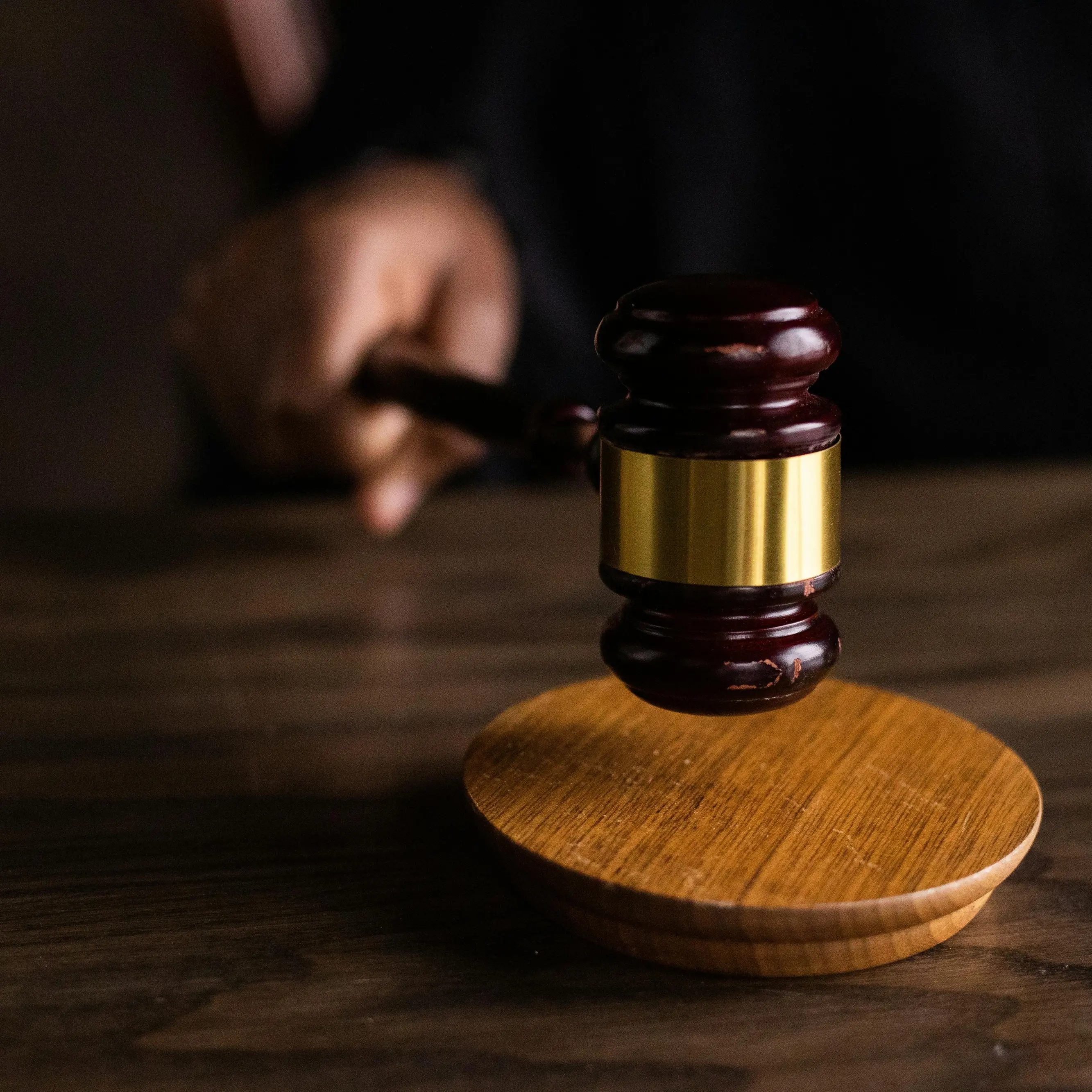 Tentato omicidio a Castrolibero, condanna a 14 anni di carcere per Denny Romano\n