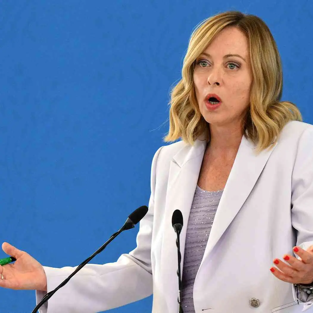 Centrodestra in tensione per le Regionali: Meloni teme il flop e apre al terzo mandato dei governatori