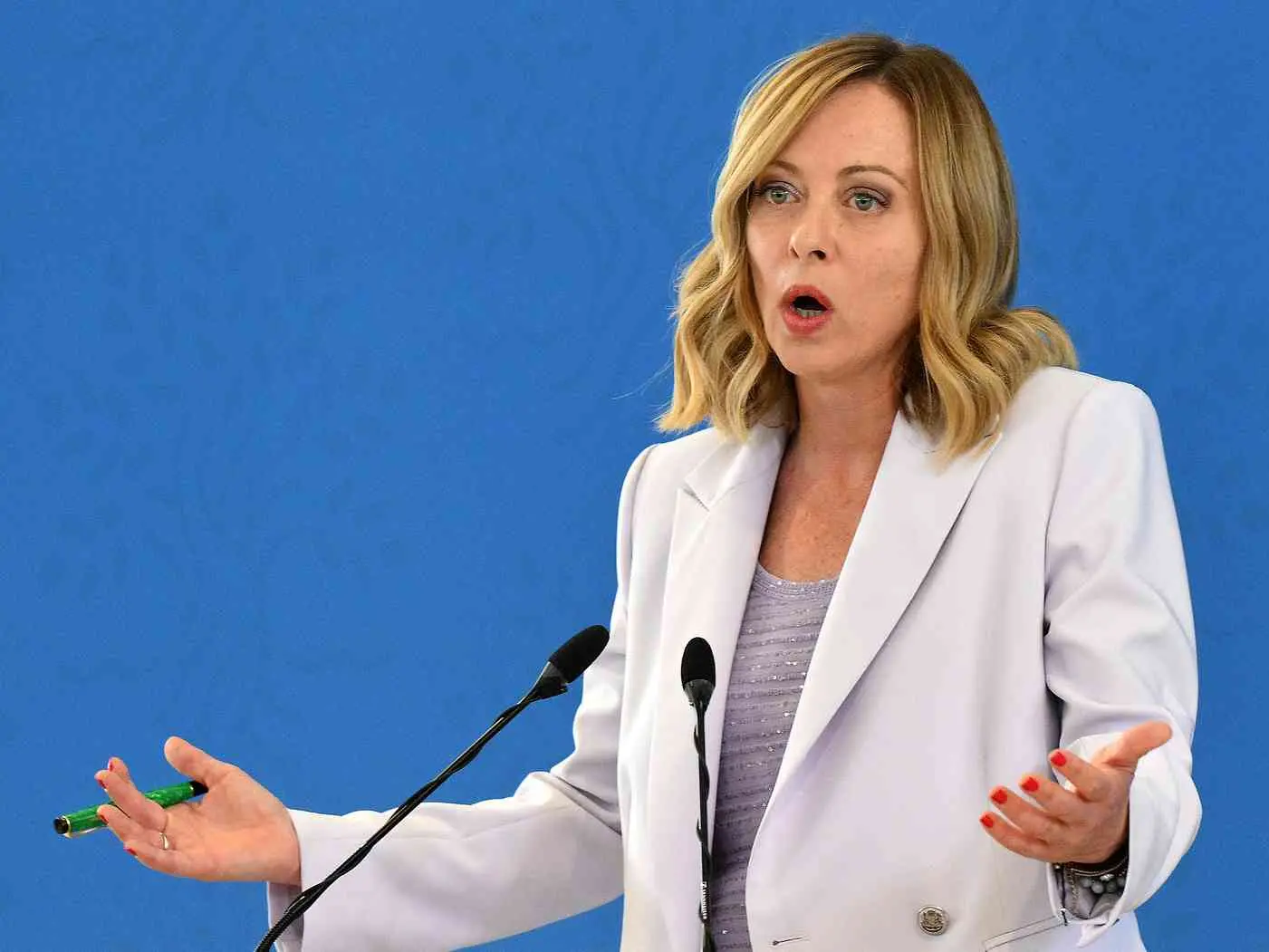 Regionali, Meloni teme il flop e apre al terzo mandato per i governatori