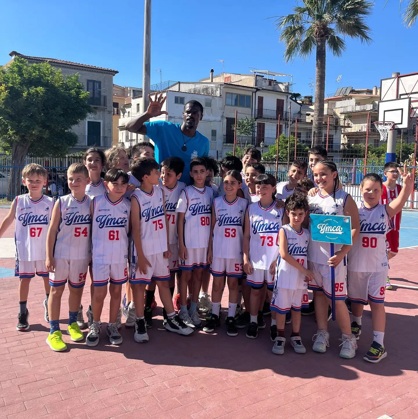 Siderno, gran finale per lo Sport & Fitness Village: spettacoli, sport e ospiti d’eccezione\n