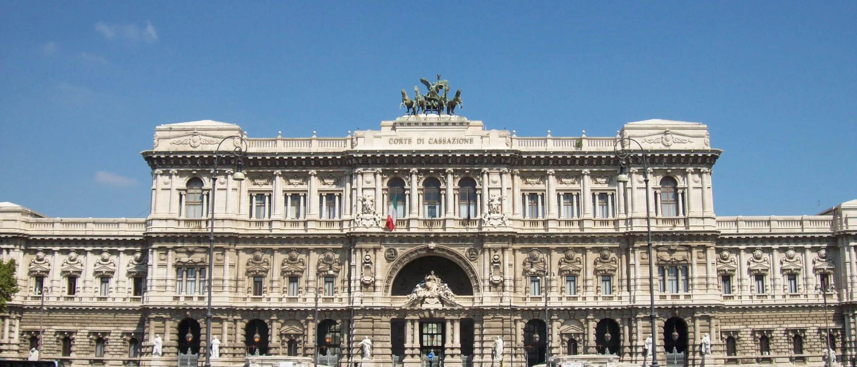 ‘Ndrangheta a Badolato, la Cassazione scarcera l’assessore Antonella Giannini e il marito Giuseppe Fiorenza\n