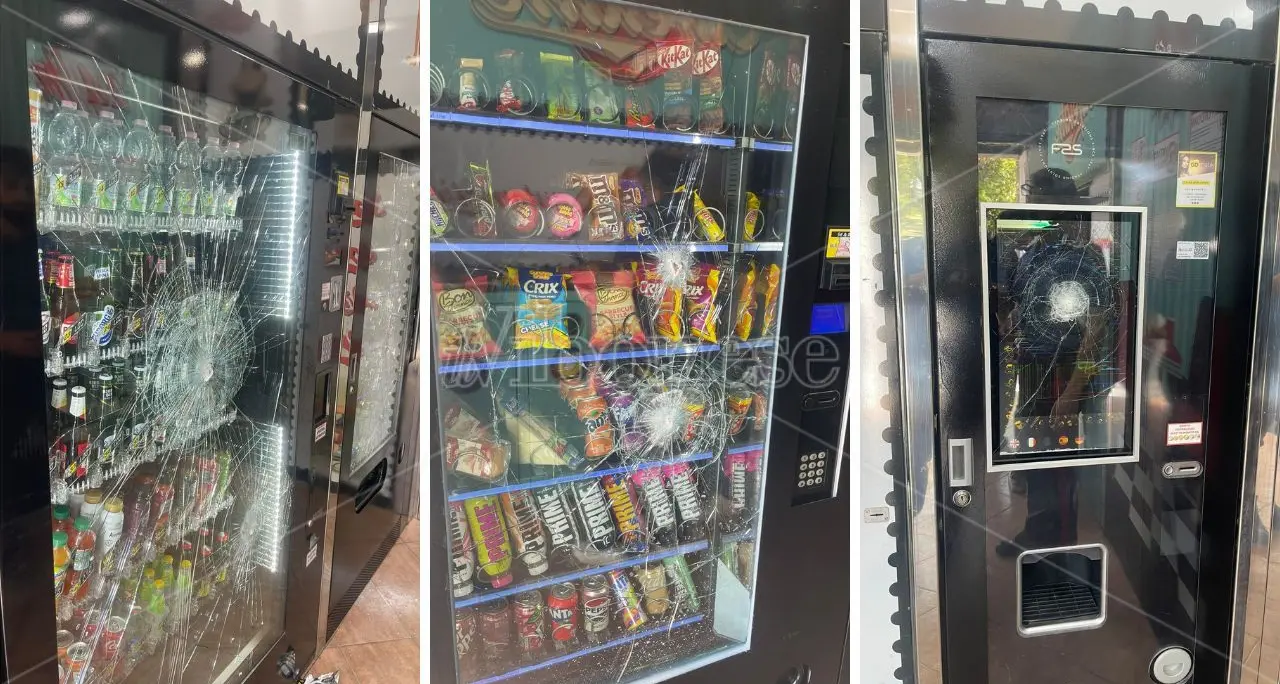 Mileto, sfasciano a martellate un negozio appena inaugurato ma il titolare non si arrende: «Riparo e riapro»\n