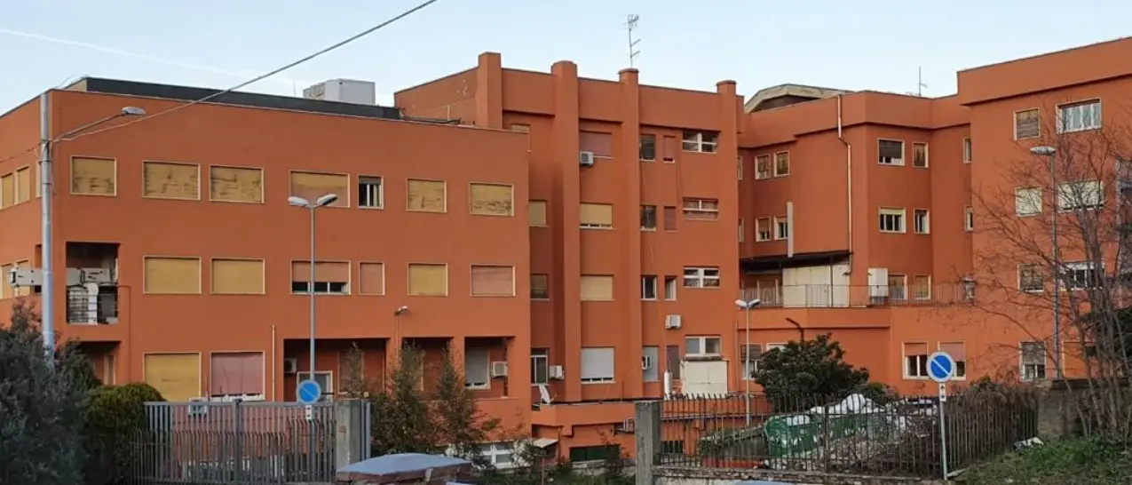 Ospedale di San Marco, dipendenti in pensione e ufficio protesi chiuso: il duro attacco del Pd