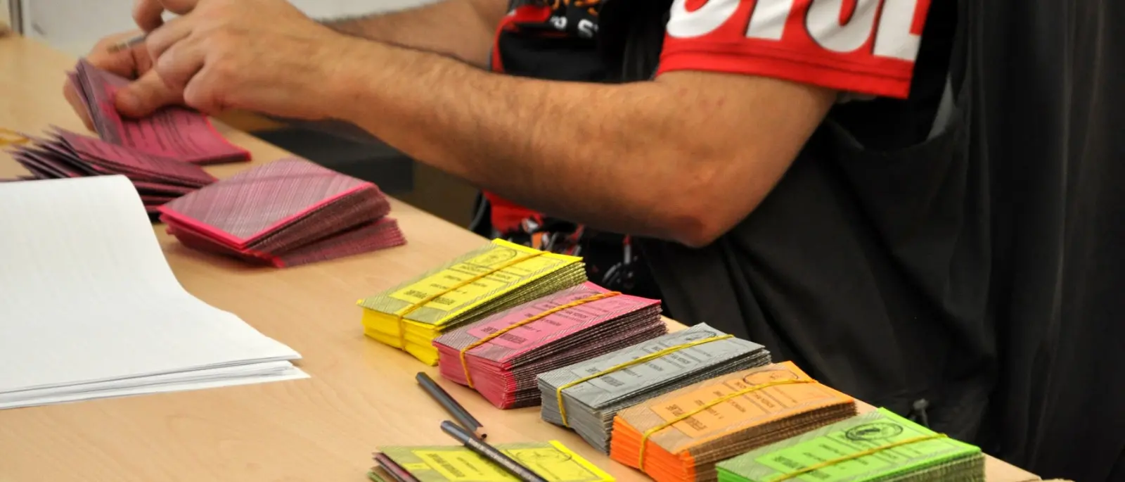 Referendum senza quorum: affluenza al 30%. La Calabria tra le regioni in cui si è votato di meno (23%)