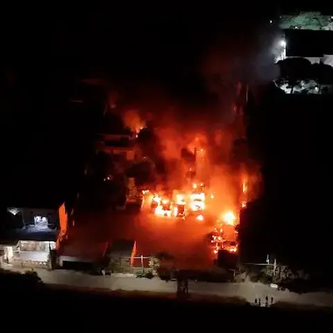 Cetraro, con l'incendio ai mezzi di Ecologia Oggi la criminalità dichiara guerra alle istituzioni\n