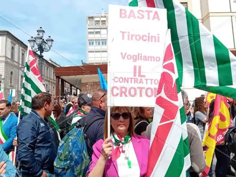 Tirocinanti, nuovo vertice in Regione con i Comuni. Calabrese: «Non abbandoneremo nessuno, lavoreremo per svuotare bacino»