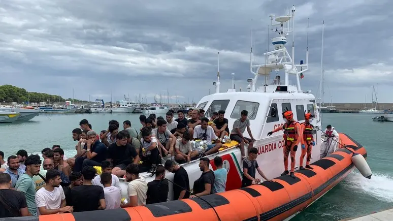 Un recente sbarco di migranti a Roccella Jonica