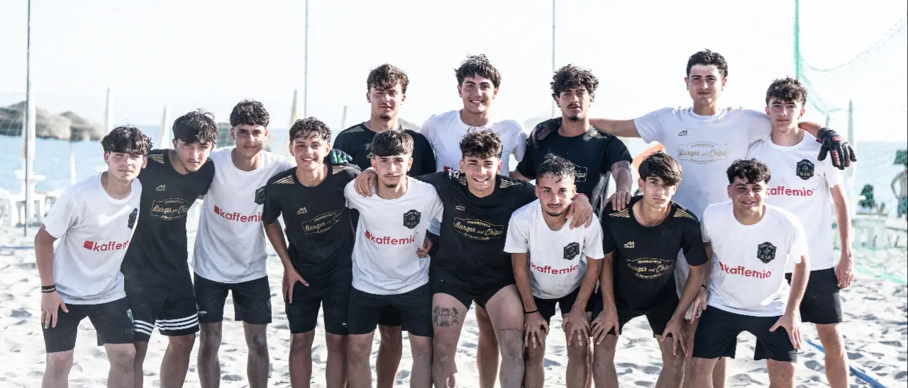Beach soccer, i talenti su spiaggia si sfidano con coraggio nella prima edizione dell’Icierre all day\n