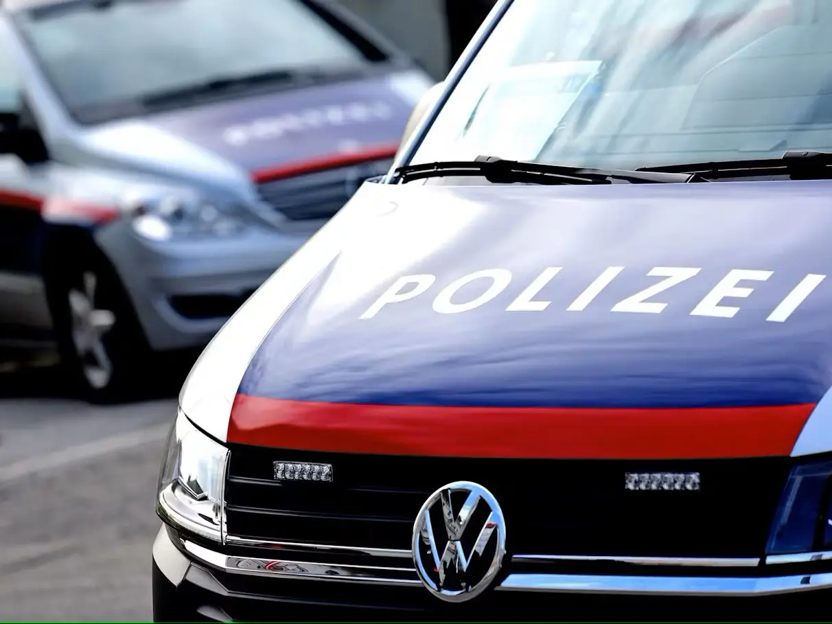 Austria, sparatoria in una scuola di Graz: almeno cinque morti, il killer uno studente