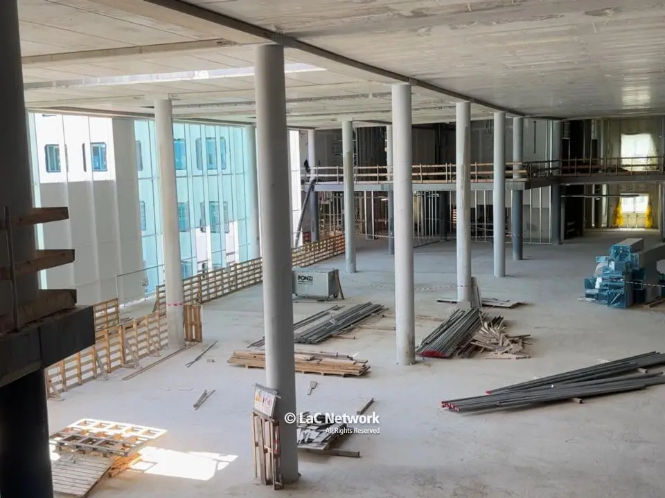 Viaggio nel cantiere dell’ospedale della Sibaritide: lavori quasi al 50%, ma restano ancora tanti rebus