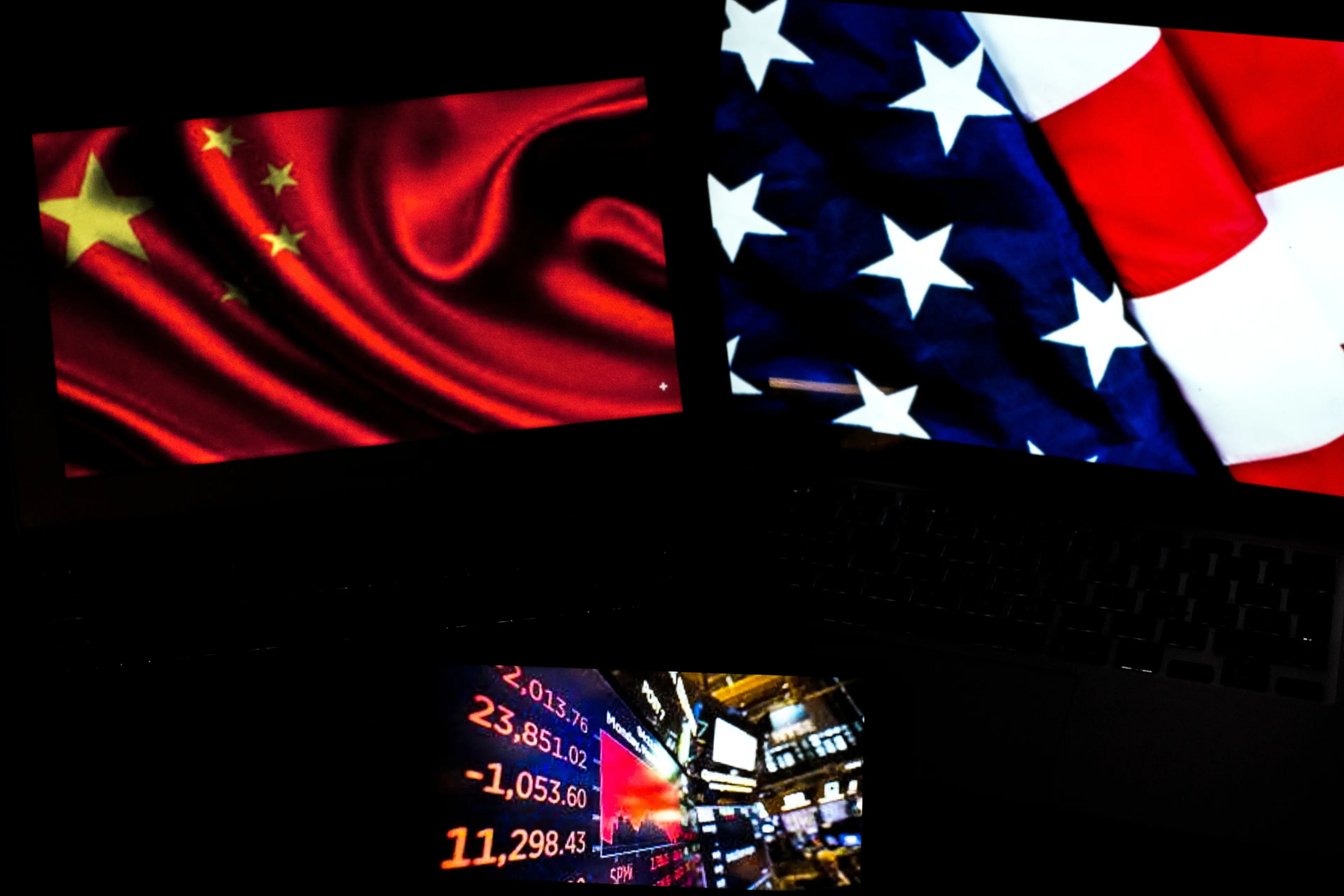 <p>Lo scontro tra Cina e Usa, una nuova guerra fredda</p>\\n , ZUMAPRESS.com