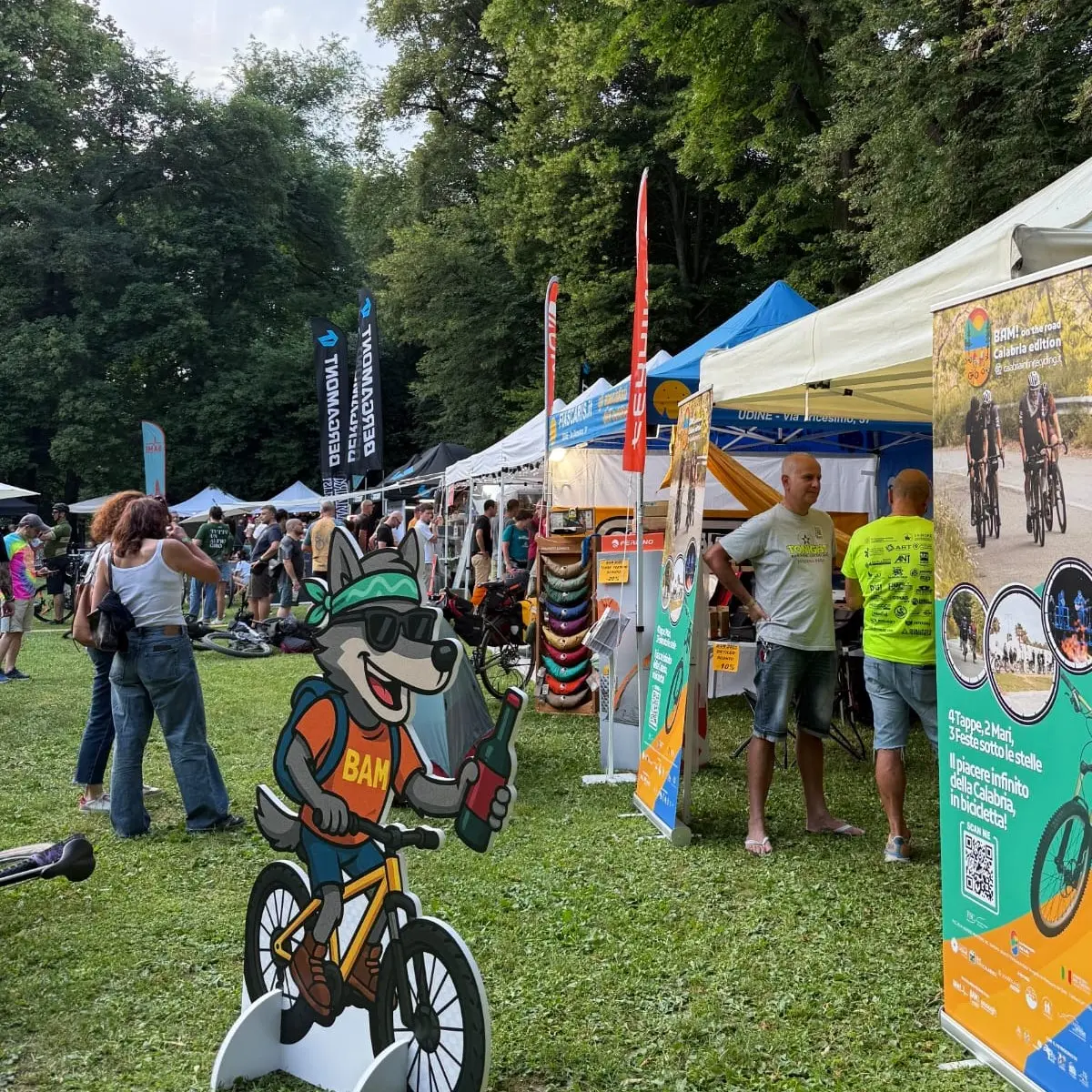 La Calabria protagonista al raduno europeo BAM! 2025: oltre 7mila visitatori appassionati del viaggio in bicicletta