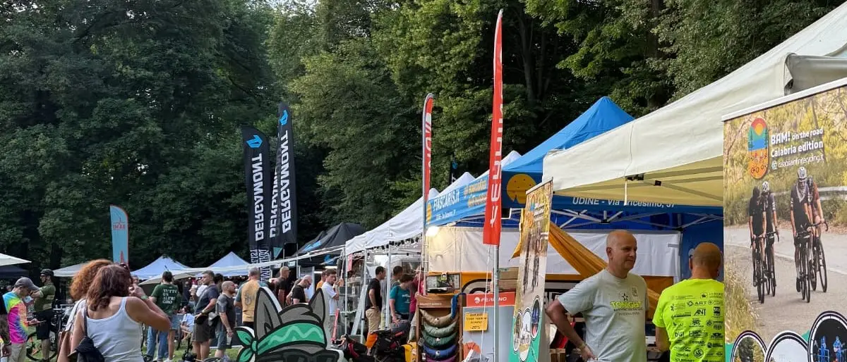 La Calabria protagonista al raduno europeo BAM! 2025: oltre 7mila visitatori appassionati del viaggio in bicicletta