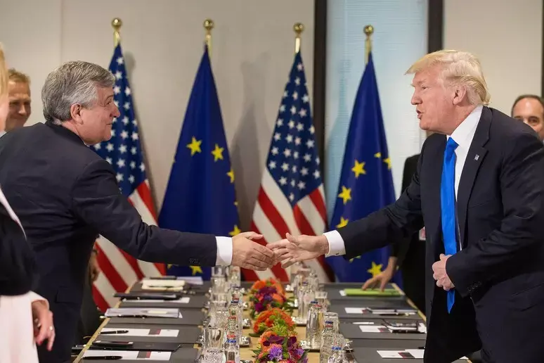 Migranti irregolari negli Usa,\u00A0Tajani: «Pronti a rimpatriare gli italiani, Guantanamo non serve»\n