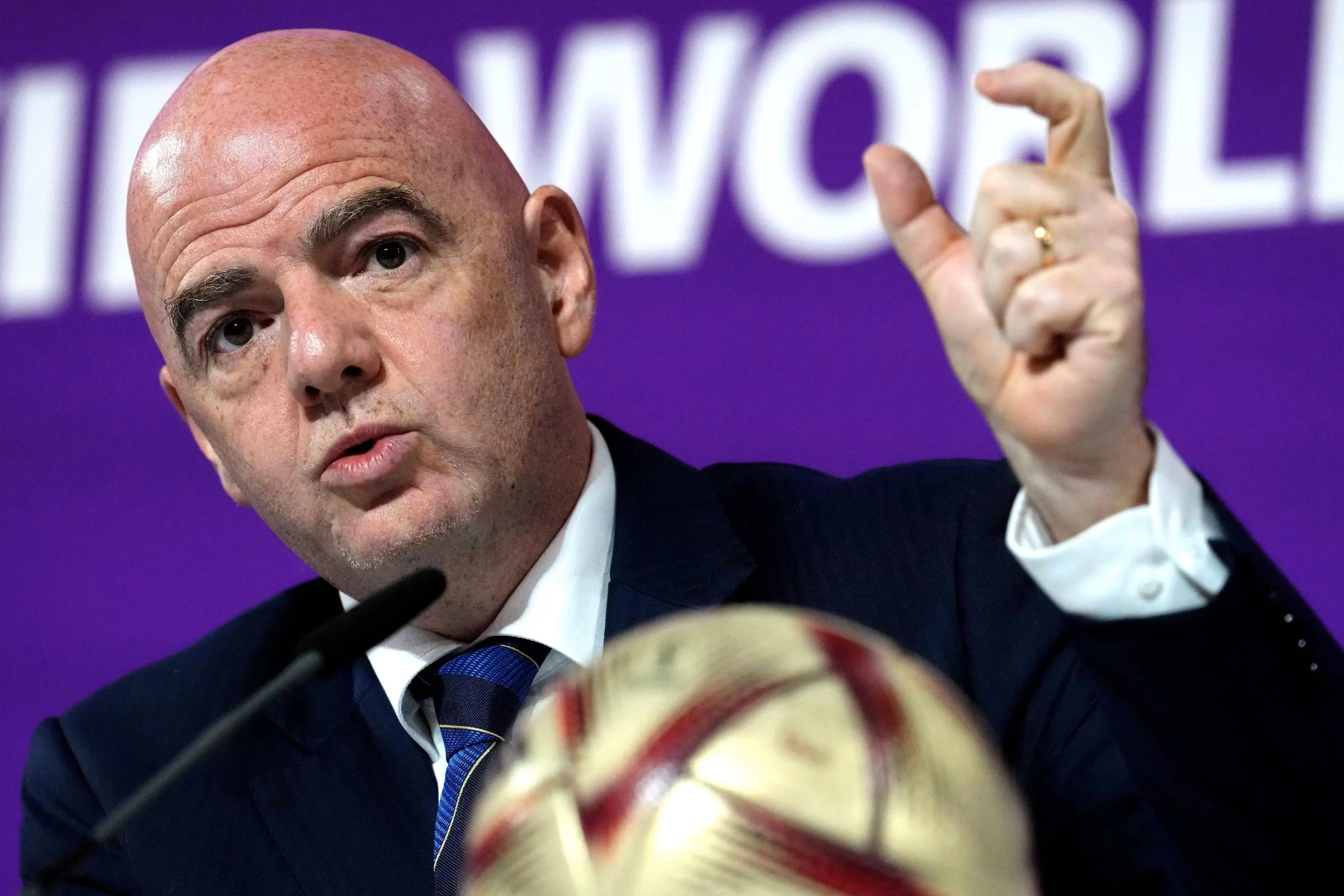 <p>Il presidente della Fifa, Gianni Infantino</p>\\n