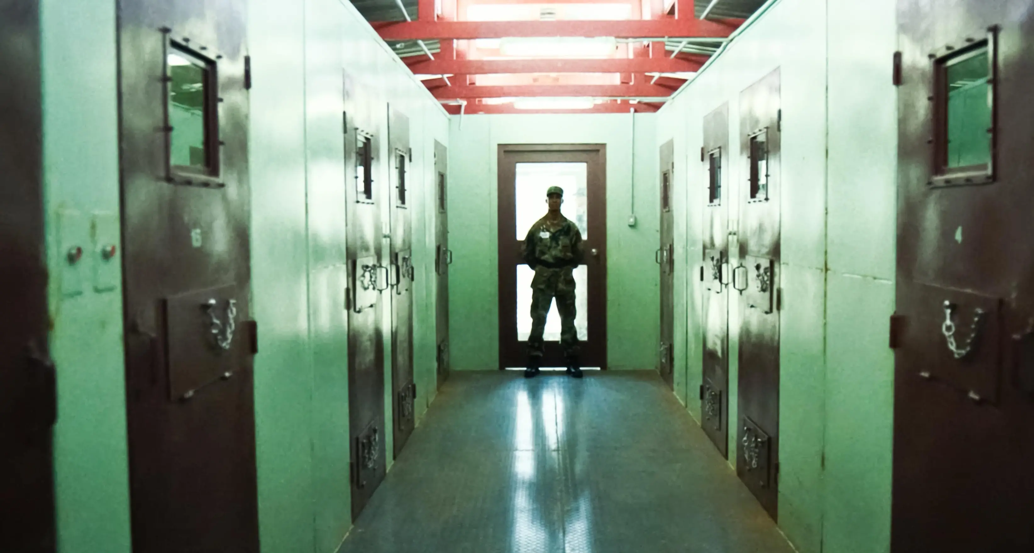 Due italiani irregolari negli Usa\u00A0a rischio deportazione a Guantanamo. Tajani rassicura: «Non finiranno a Cuba»\n