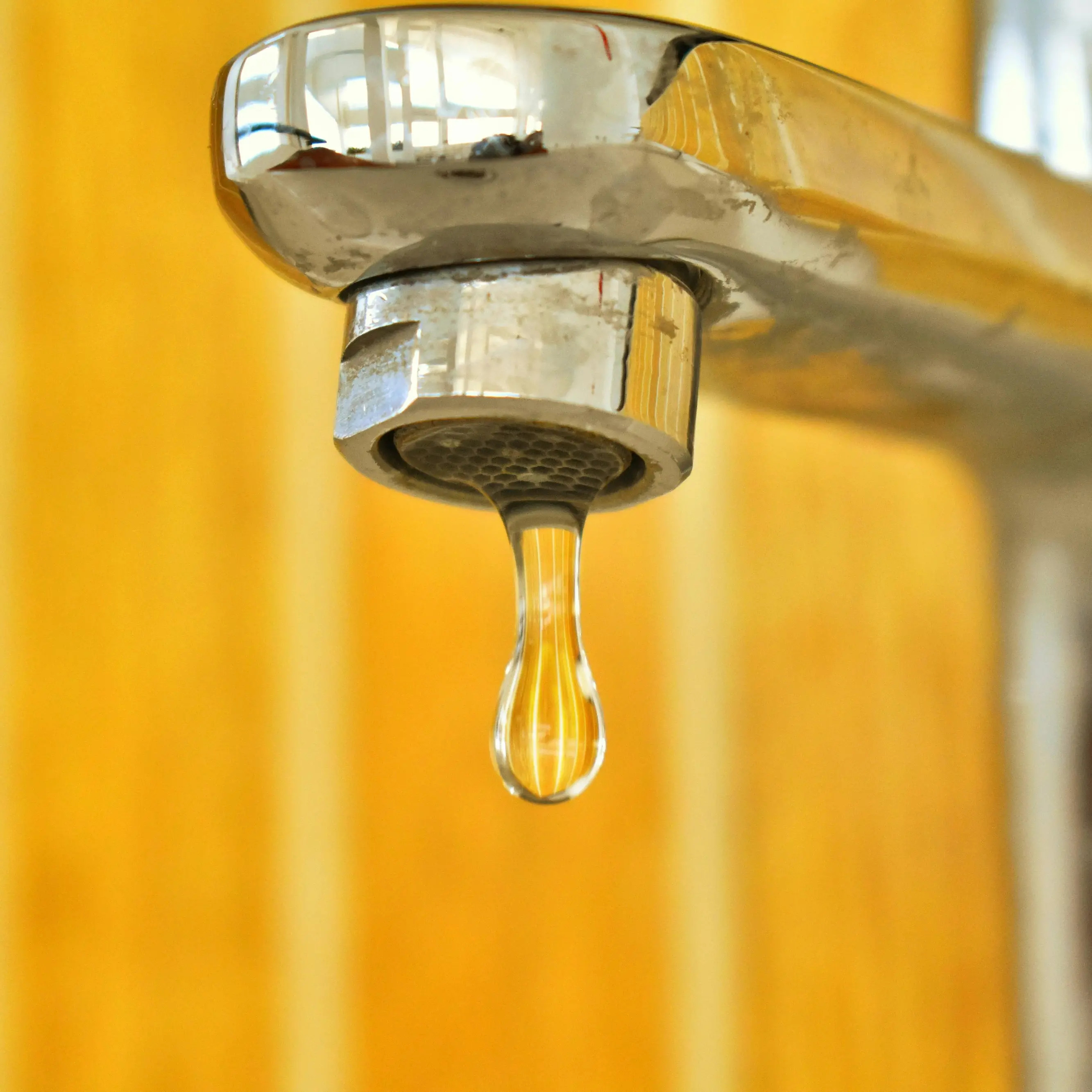 Cariati, arriva l’estate ma l’acqua non c’è:\u00A0«Stavolta siamo a secco dal 3 giugno»\n