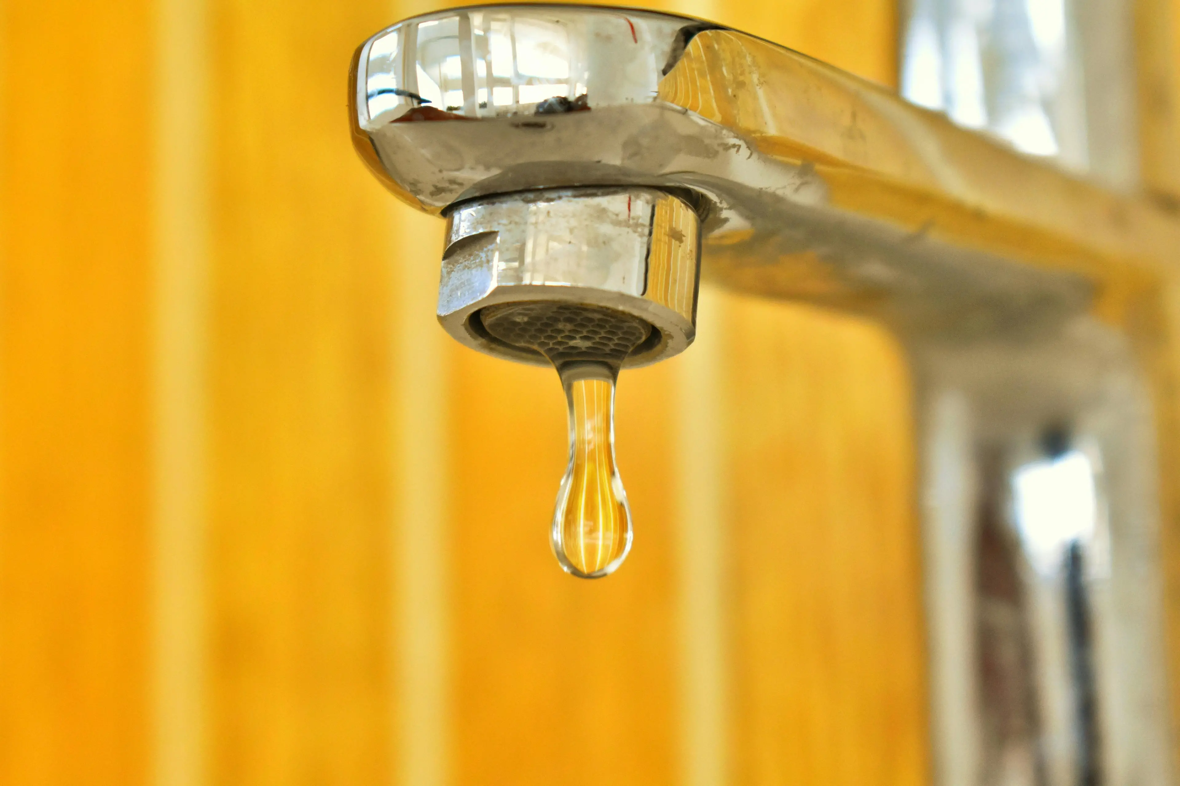 Cariati, arriva l’estate ma l’acqua non c’è:\u00A0«Stavolta siamo a secco dal 3 giugno»\n