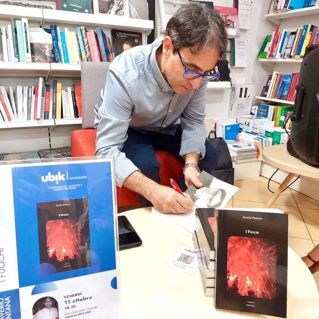 I fuochi, Saverio Fontana racconta la Calabria dei margini:\u00A0«Un tentativo di non girarsi dall’altra parte»\n