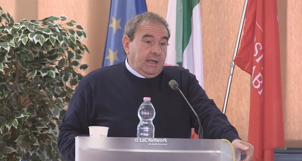 Unical, c’è il primo candidato per il dopo-Leone. Franco Rubino scende in campo: «È il cuore a chiedermelo»\n