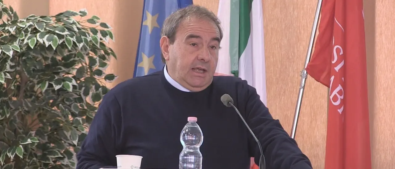 Unical, c’è un altro candidato per il dopo-Leone. Franco Rubino scende in campo: «È il cuore a chiedermelo»\n