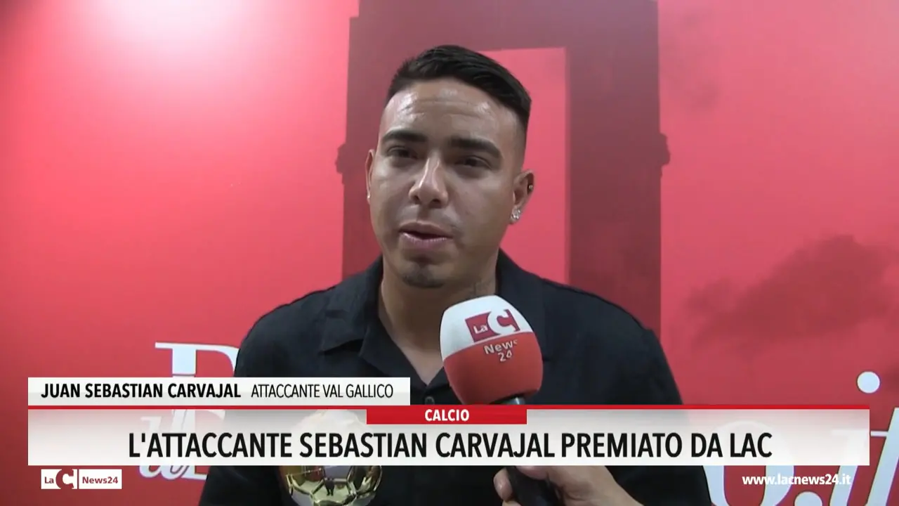 L'attaccante Sebastian Carvajal premiato da Lac