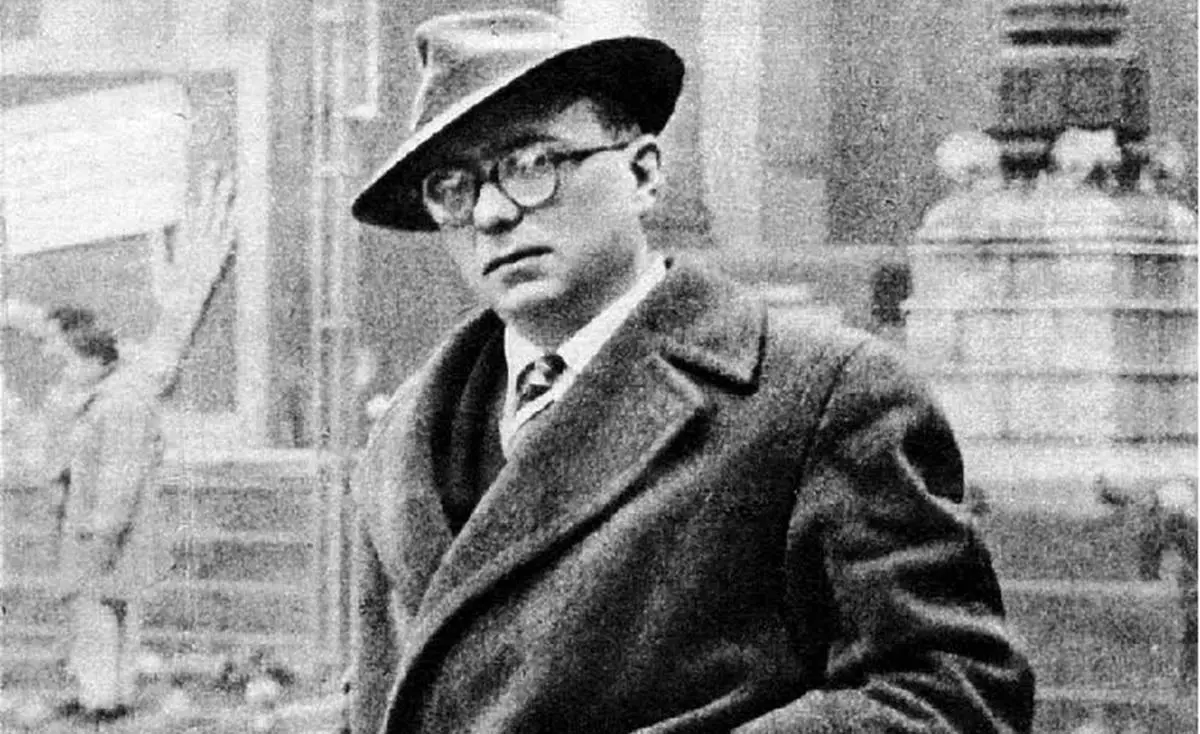 Lorenzo Calogero, il poeta che naufragava nell’amore: la vita estrema di un’anima fuori stagione\n