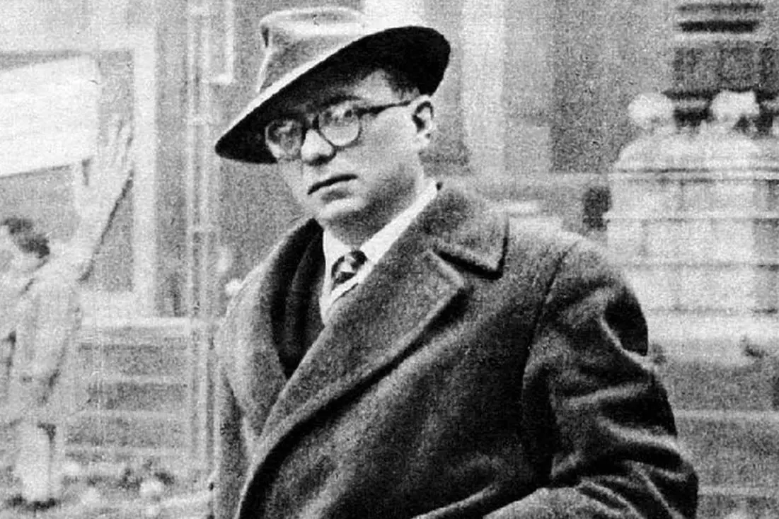 <p>Lorenzo Calogero</p>\\n