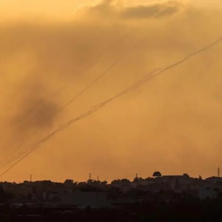 Attacco di Israele all’Iran, l’affondo di Donald Trump: «Il Paese islamico non può avere una bomba nucleare»