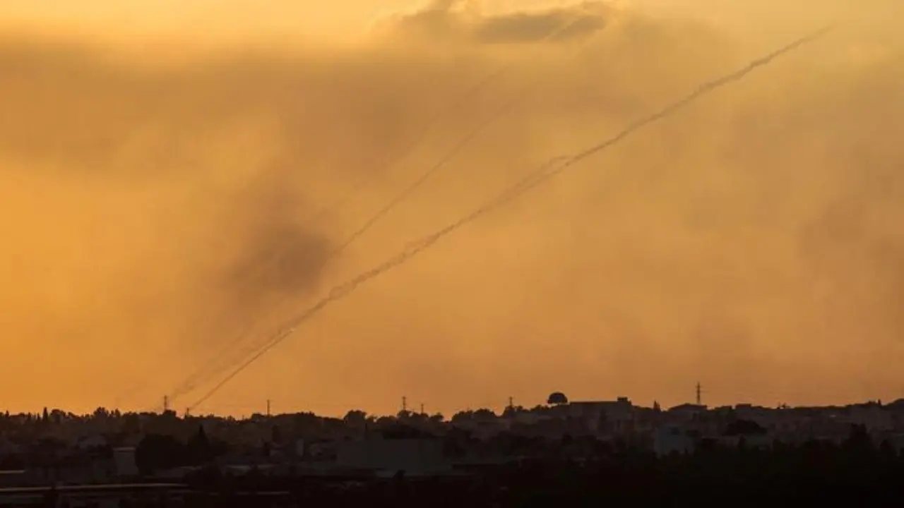 Attacco di Israele all’Iran, l’affondo di Donald Trump: «Il Paese islamico non può avere una bomba nucleare»