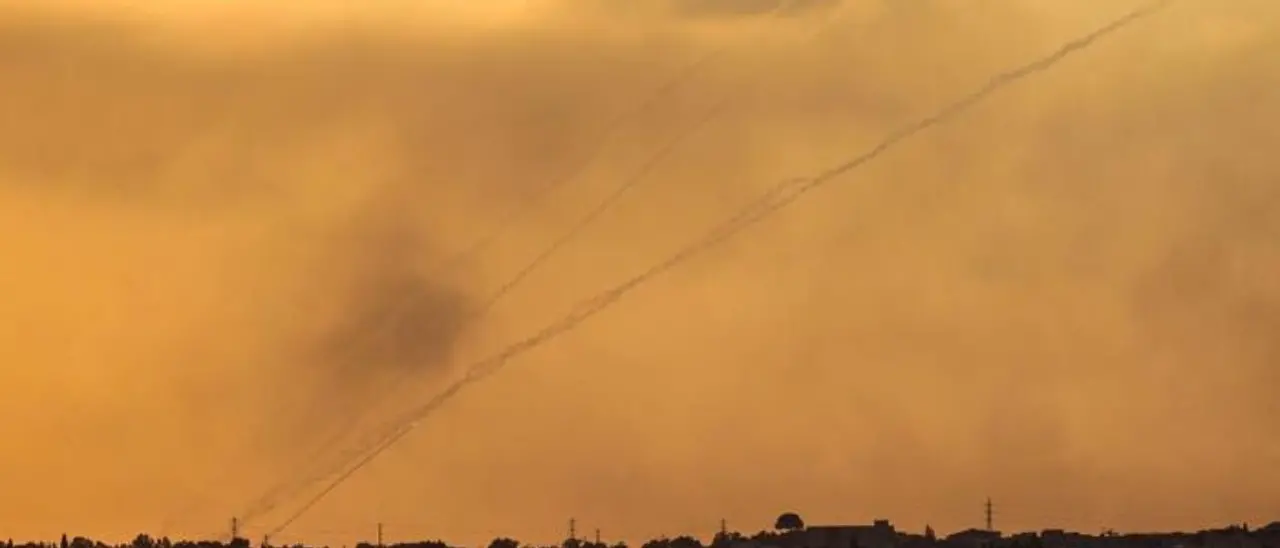 Attacco di Israele all’Iran, l’affondo di Donald Trump: «Il Paese islamico non può avere una bomba nucleare»