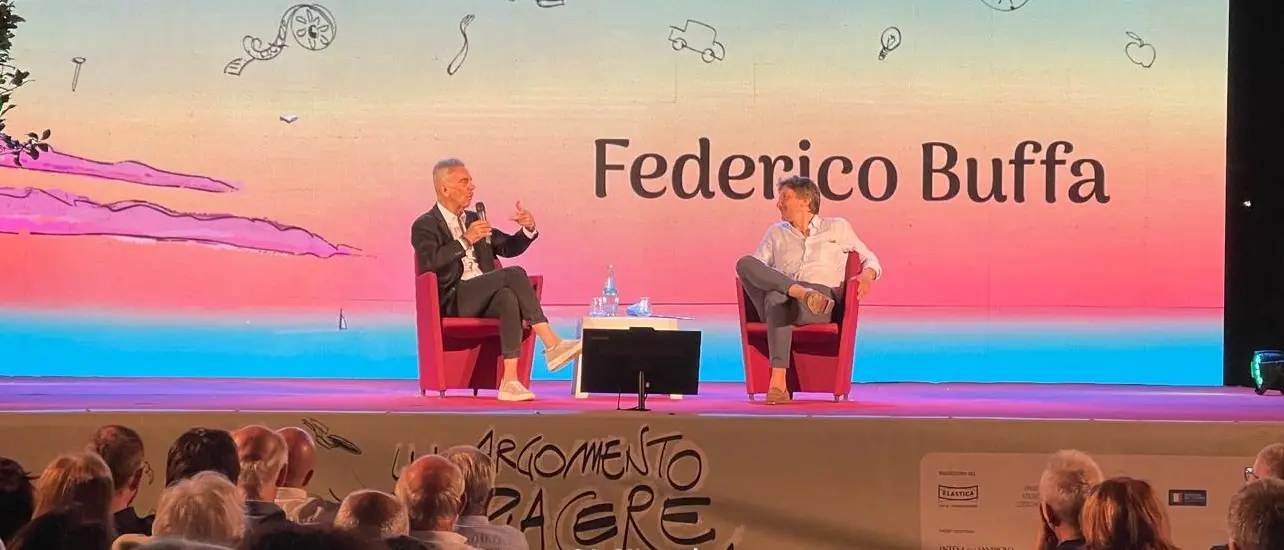 Le Americhe tra storie di sport ed emigrazione, a Roccella l’argomento a piacere di Federico Buffa\n