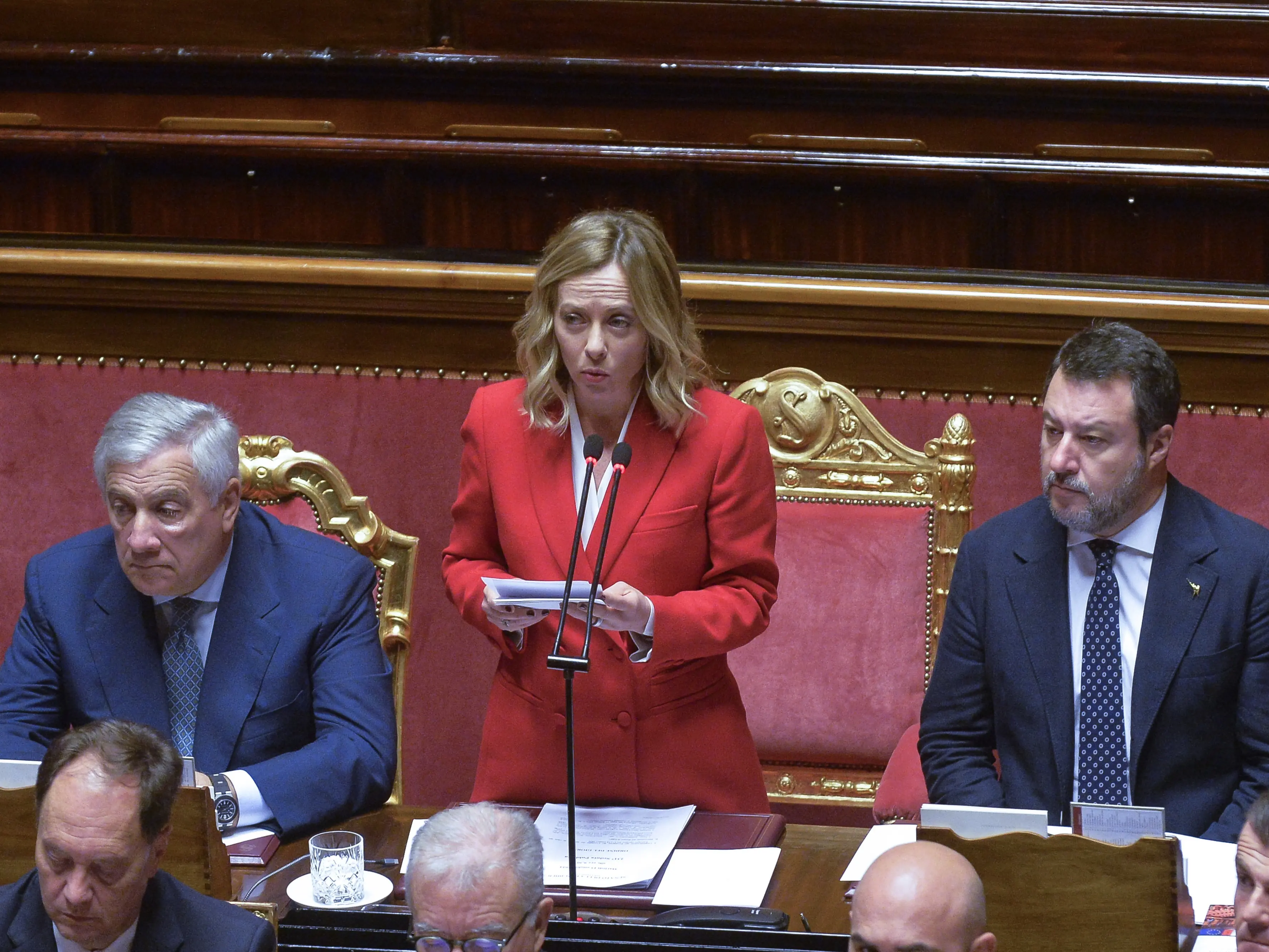 L’Italia è scomparsa dal mondo: il silenzio della Meloni mentre la storia chiama