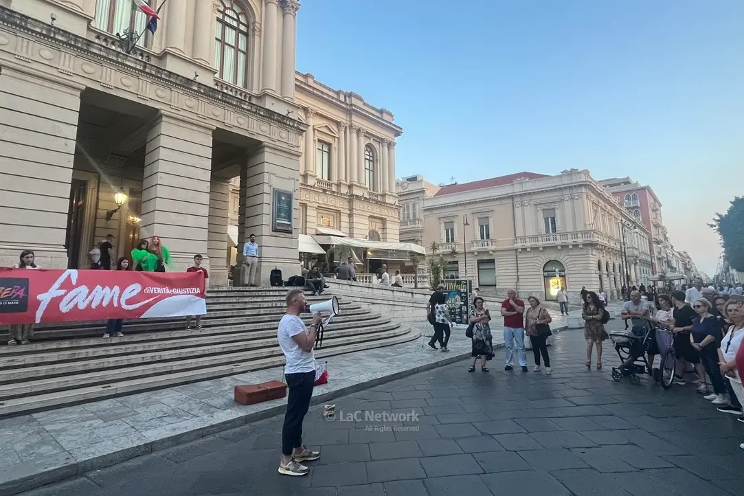 <p>Al teatro Cilea di Reggio Calabria la tappa della campagna di Libera &quot;Fame di Verit&agrave; e Giustizia&quot;</p>\\n