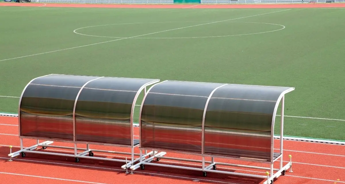 Dilettanti, sempre più folto il valzer delle panchine: il Val Gallico al momento tra Corapi e Dal Torrione. L'Atletico Maida valuta Saladino e Notaris\n