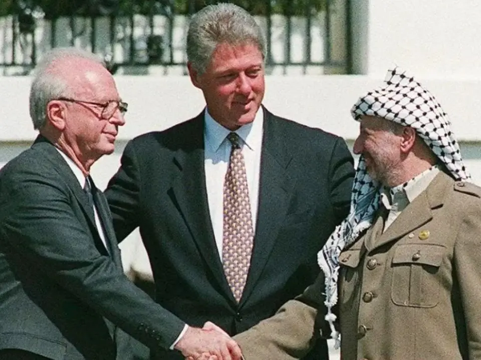 Gli Accordi di Oslo e il tempo della speranza: quando Israele e Palestina si riconobbero per la prima volta