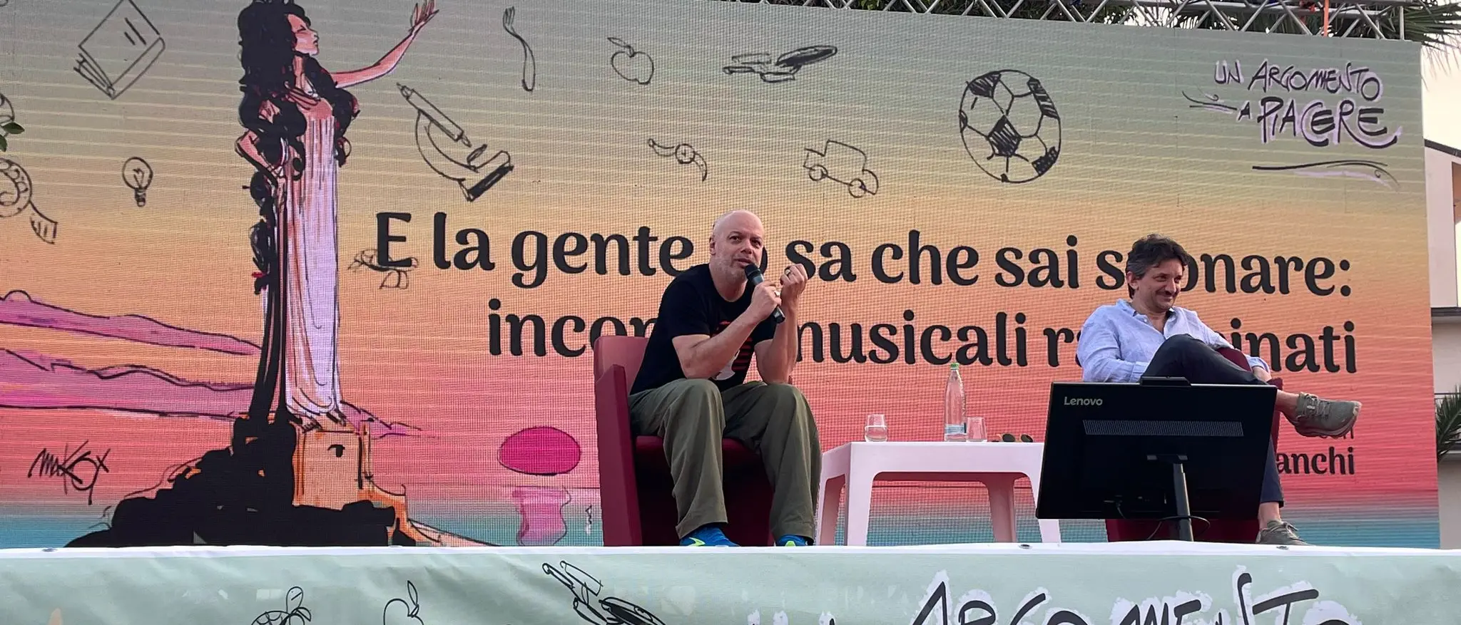 Roccella, Bianchi e Marcorè chiudono in musica il Festival dell’argomento a piacere\n