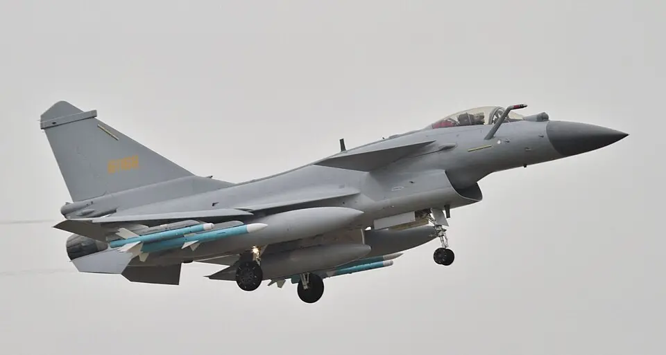 Dai cieli del Kashmir all’Africa: la Cina cambia gli equilibri militari globali tra jet low-cost e addestramento\n