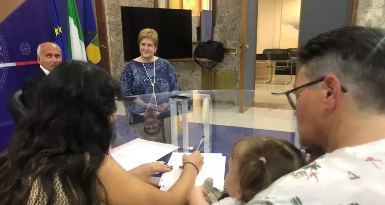 Storico a Cosenza: una bimba di due anni ha due mamme. È il primo caso in città dopo la sentenza della Consulta\n