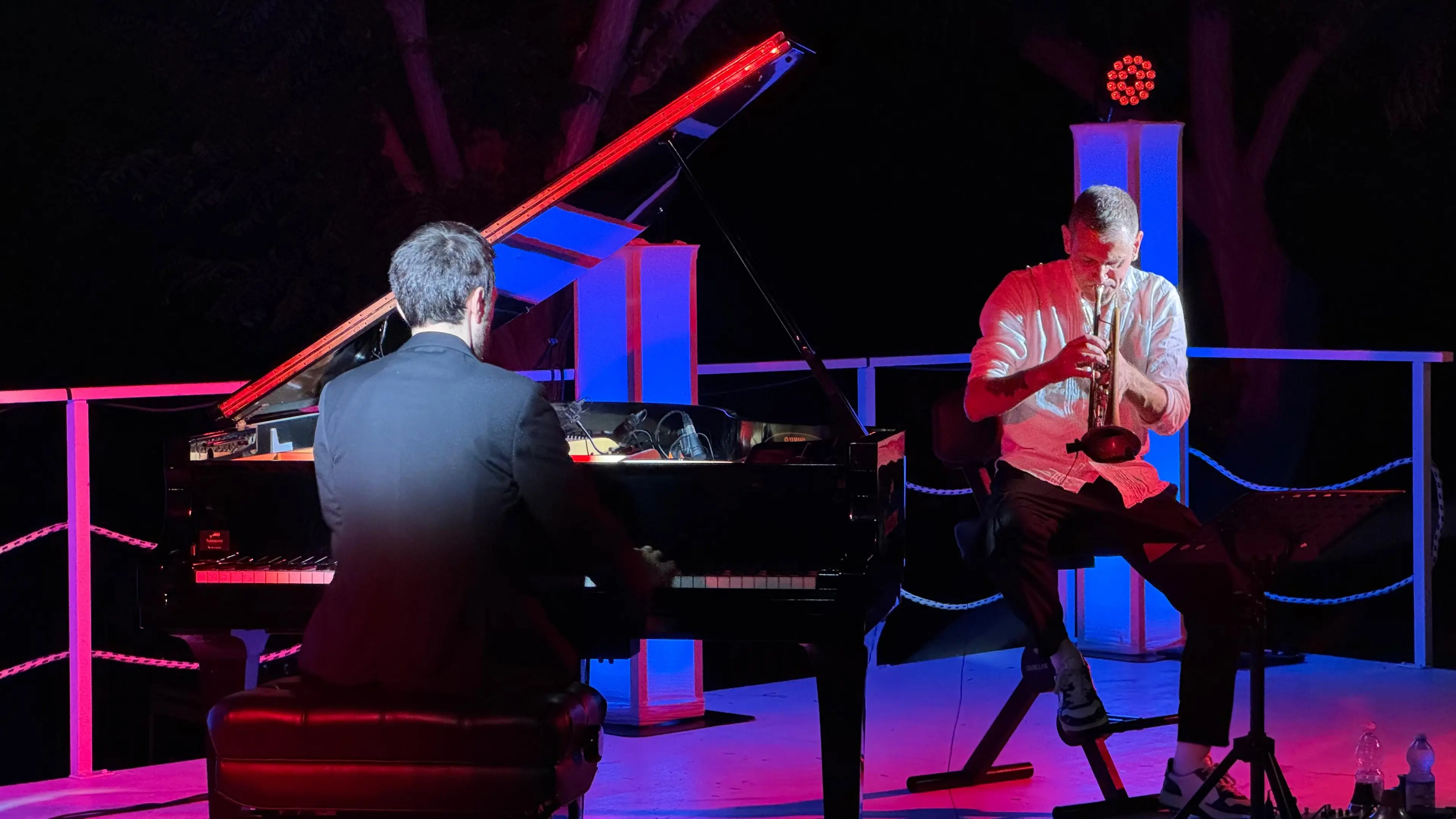 Sullo Stretto Il cielo è pieno di stelle: l'Altafiumara Fest omaggia Pino Daniele con\u00A0il jazz del duo Bosso-Mazzariello