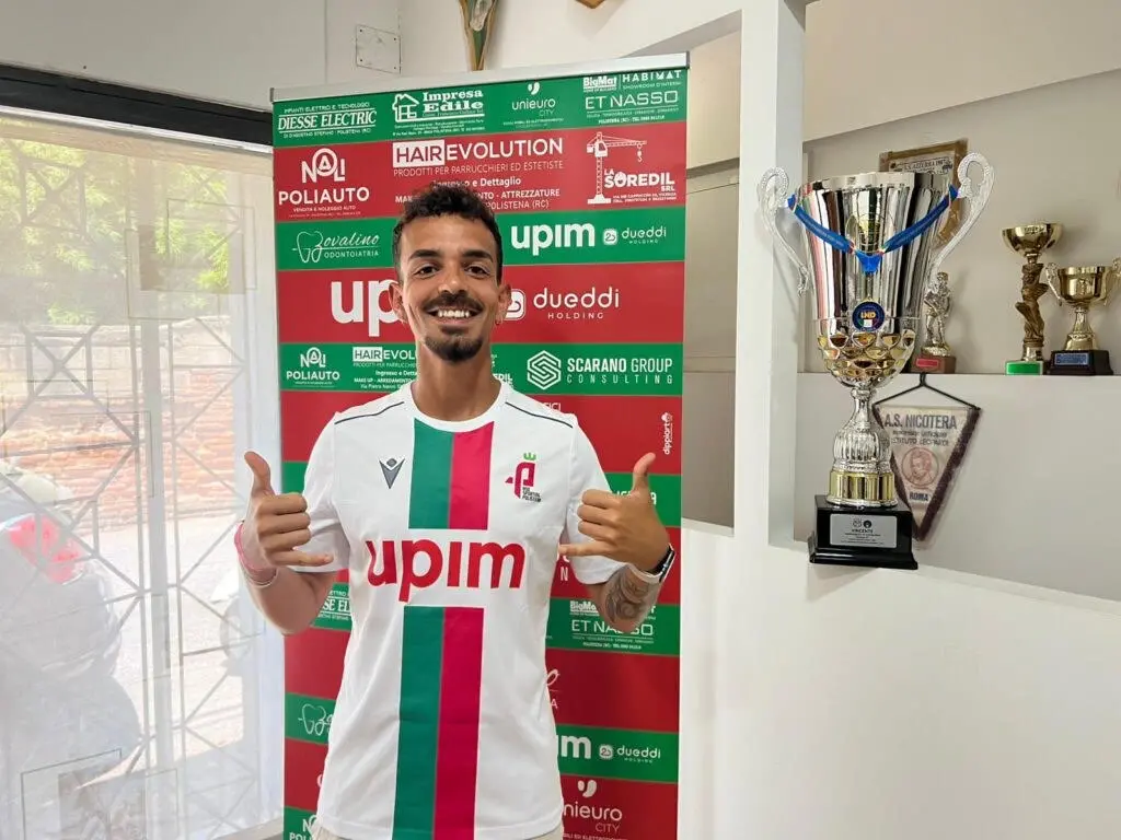 Bruzzese resta allo Sporting Polistena: prima riconferma in vista della nuova stagione in Promozione\n