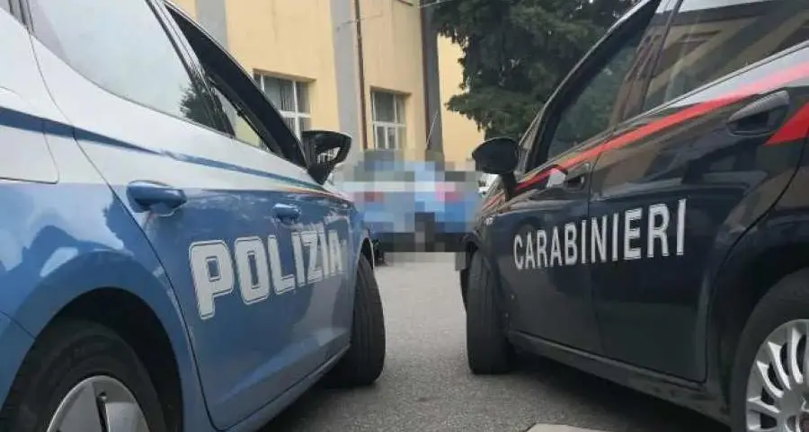 Sparatoria sul lungomare di Rossano: fermati due sospetti per tentato omicidio\n