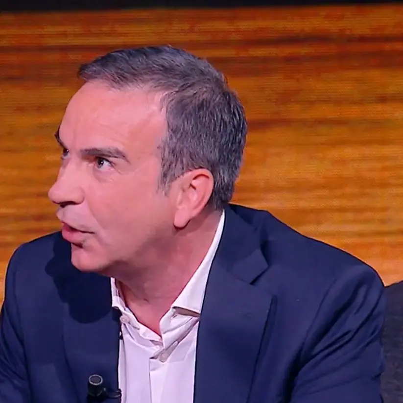 I 3 messaggi in codice (rosso) di Occhiuto lanciati dalle (ignare) reti Mediaset\n