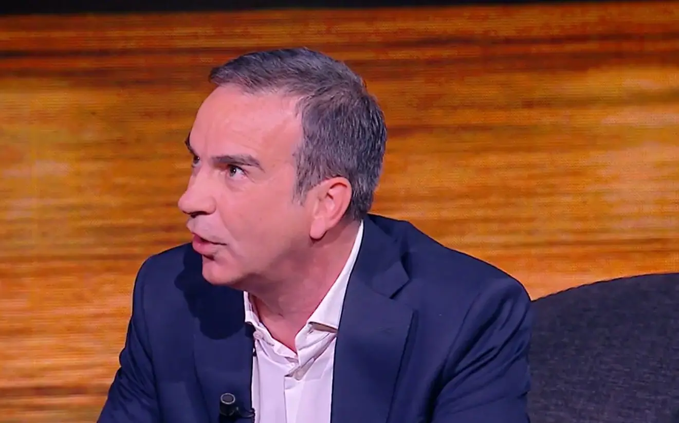 I 3 messaggi in codice (rosso) di Occhiuto lanciati dalle (ignare) reti Mediaset\n