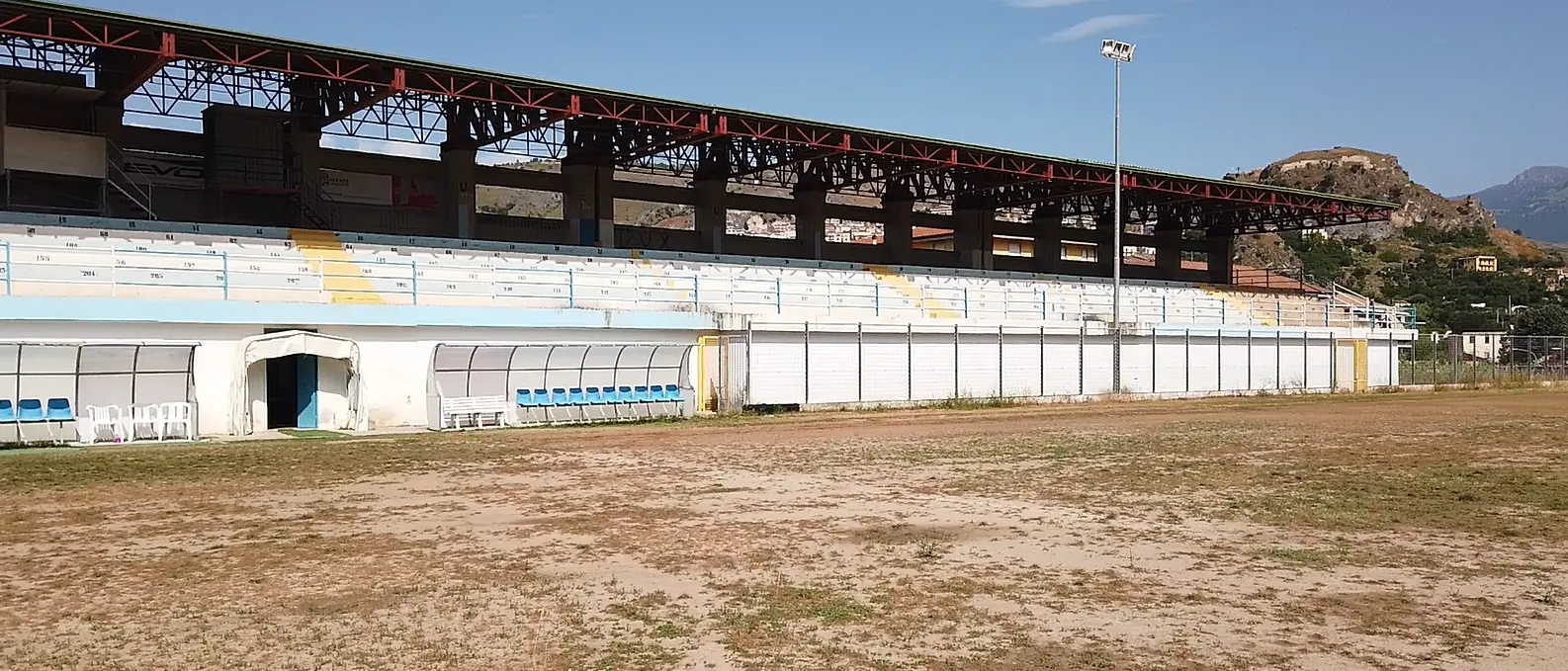 Cassano Sybaris, spirito di rinascita: la conferma di mister Burgo e un campo\u00A0da…\u00A0rifare\n