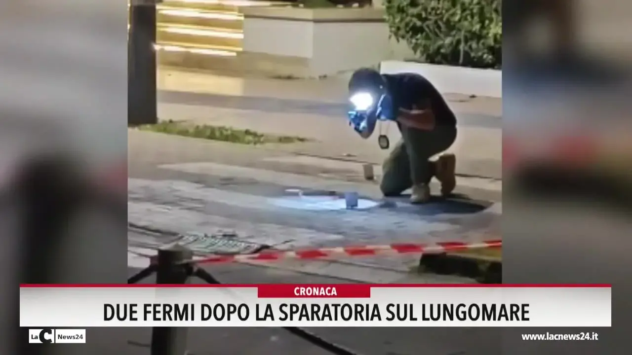 Due fermi dopo la sparatoria sul lungomare