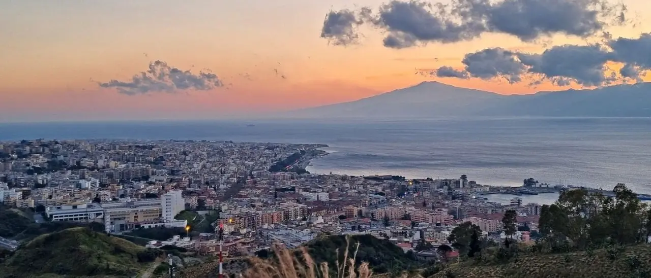 Reggio Calabria, città delle disuguaglianze: redditi e affitti raddoppiano\u00A0tra centro e periferia\n