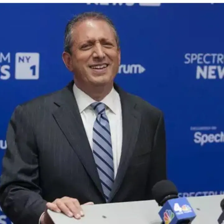Usa, il candidato a sindaco di New York arrestato dagli agenti dell'immigrazione
