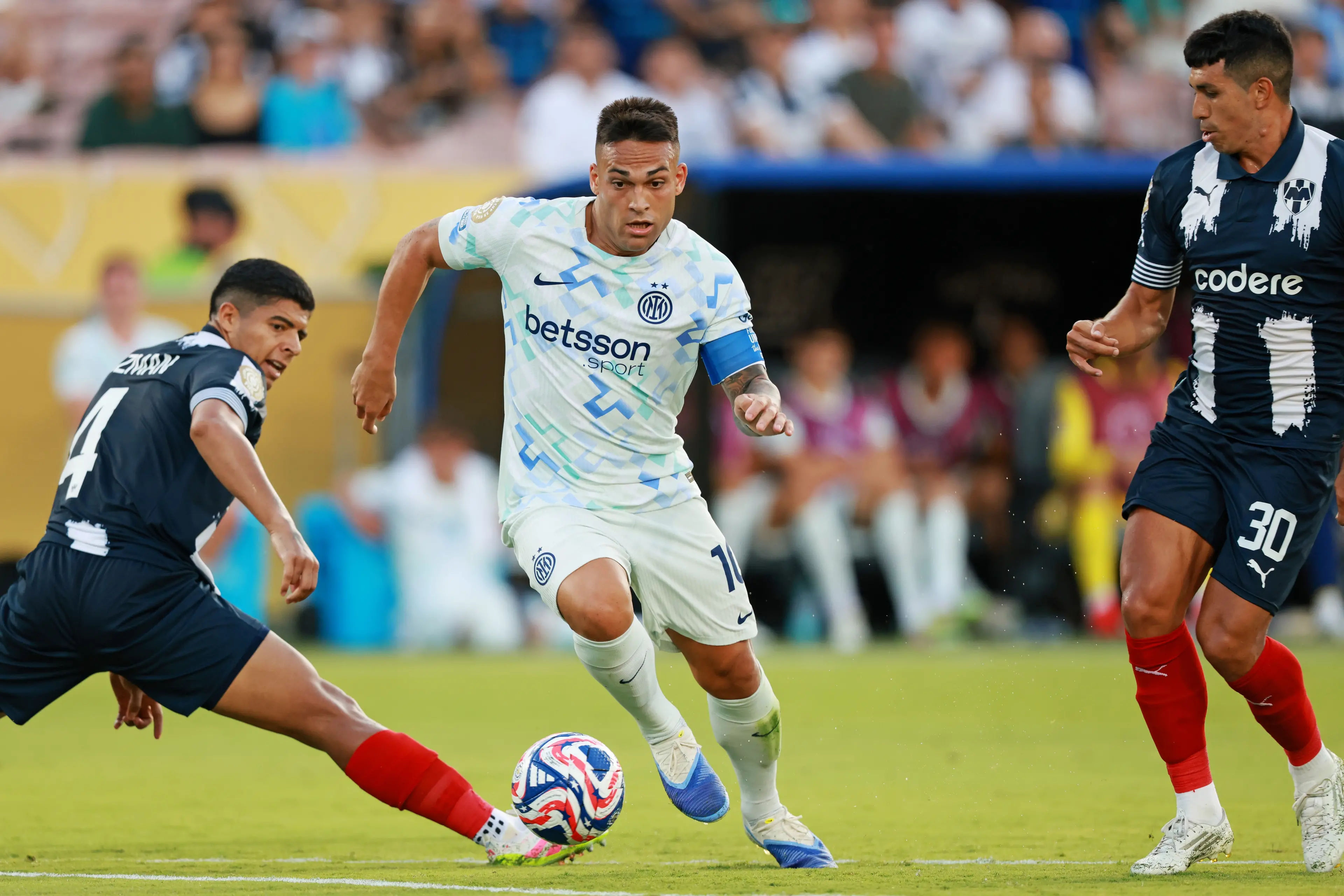 Mondiali per club, l’Inter non va oltre l’1-1 col Monterrey: Lautaro risponde a Sergio Ramos